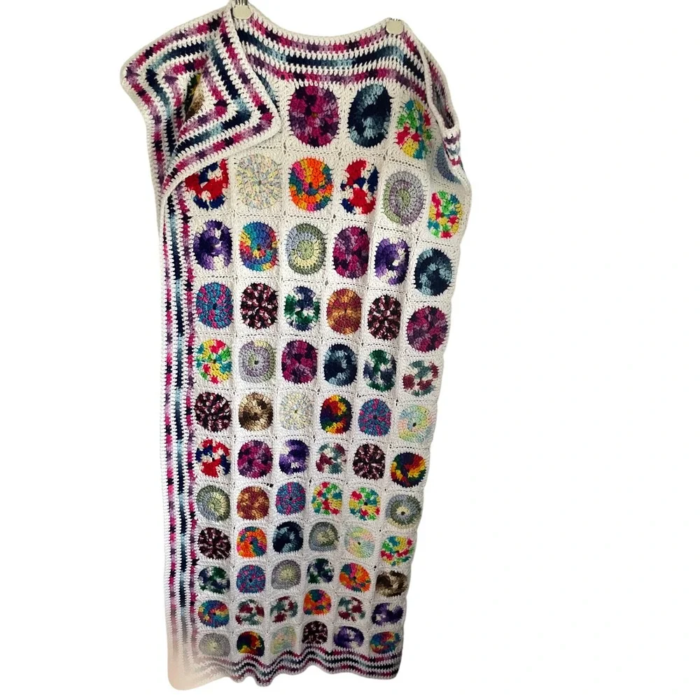 Vtg Handmade Crochet Throw Blanket  Rainbow Circle GrannySquare Boho Afghan61x50